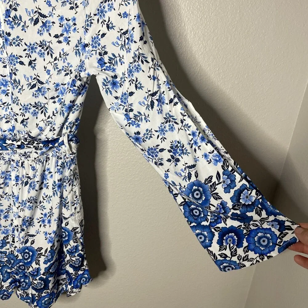 ASOS Parisian Long Sleeve Romper Size 6 Petite Floral Border Print Blue 6P